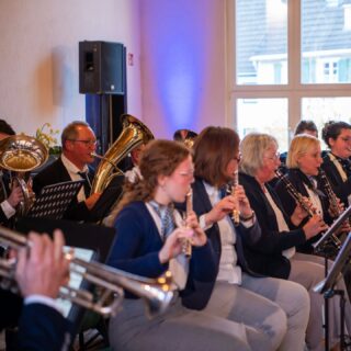 Mit Freude schauen wir auf ein großartiges Konzert zurück.
Viele Wochen der Vorbereitung, unzählige Proben und Ideen standen an der Tagesordnung, aber erst Ihr habt diesen Tag so besonders gemacht.
Wir sagen Danke!
An unseren Dirigenten Martin Langer.
An Die Schützenbruderschaft aus Beyenburg.
An alle die im Hintergrund geholfen haben.
Und an Euch, die diesen Tag mit uns verbracht haben.
#blasorchesteroberbarmen #blasmusik #konzert #wuppertal #musikverein